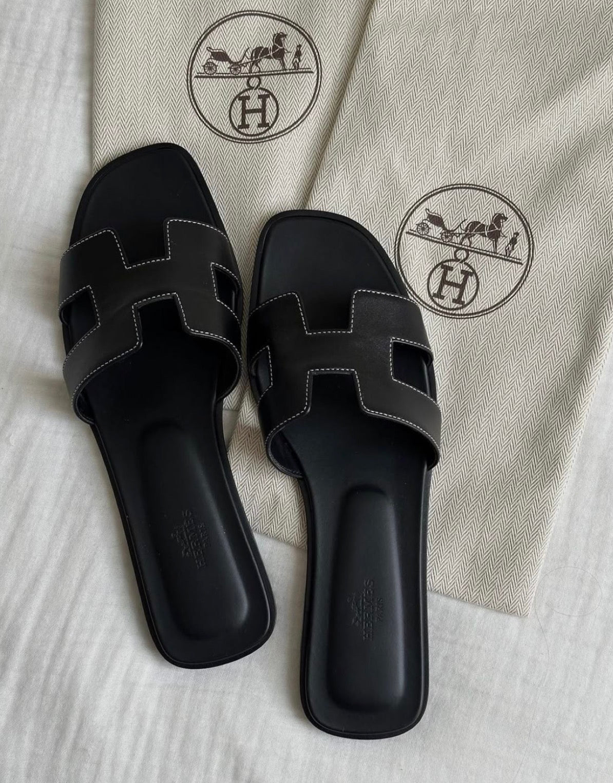 Claquette hermes noir