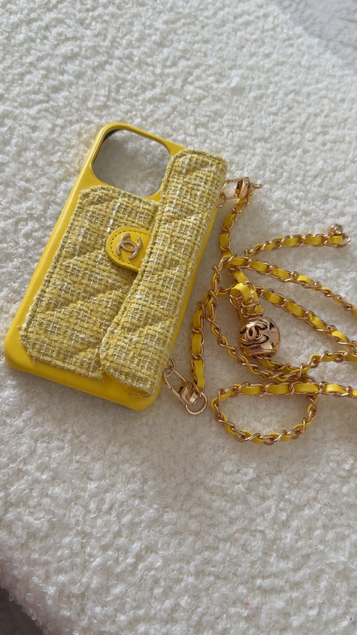 Coque Chanel 16 pro Max
